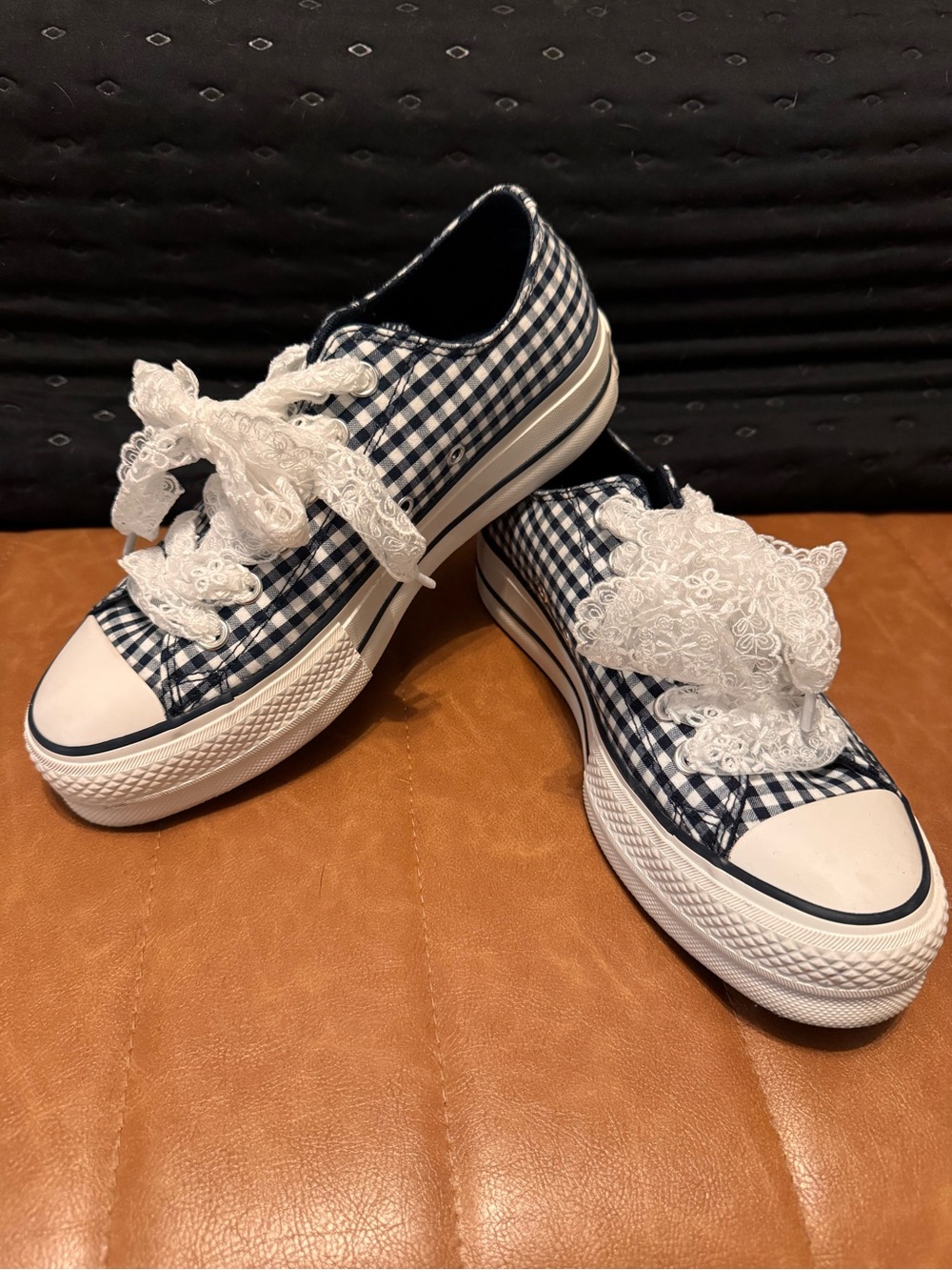Blue Gingham Lace Accent Women's Low-Top Sneakers